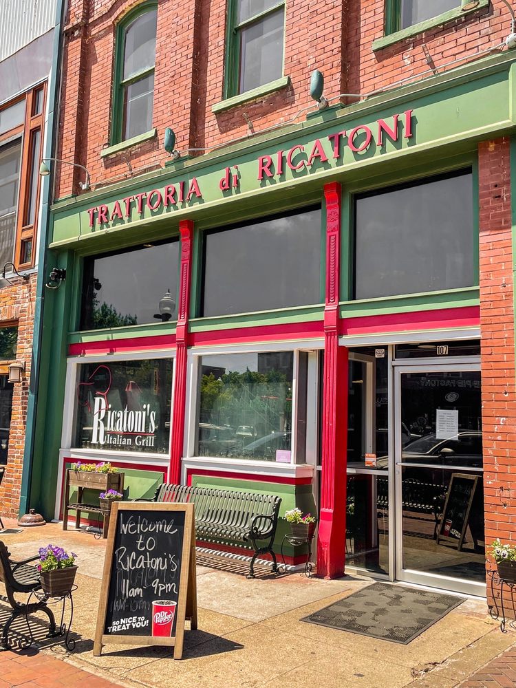 Ricatoni's Italian Grill